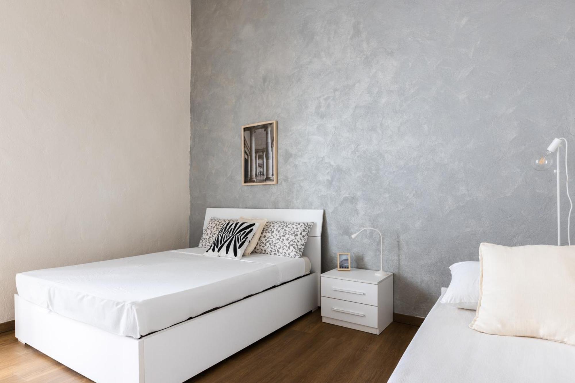 Cozy Historical Flat Napoli Apartment Bagian luar foto